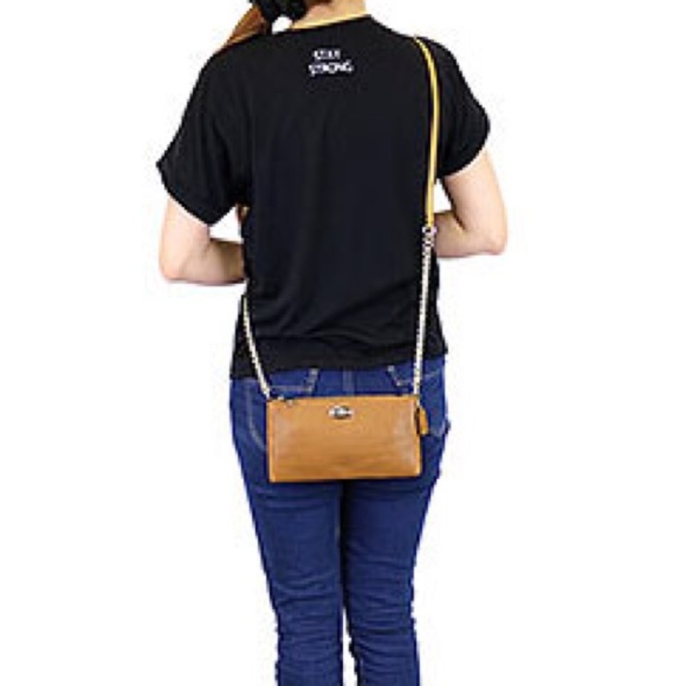 Authentic Coach Crossbody No. M1432